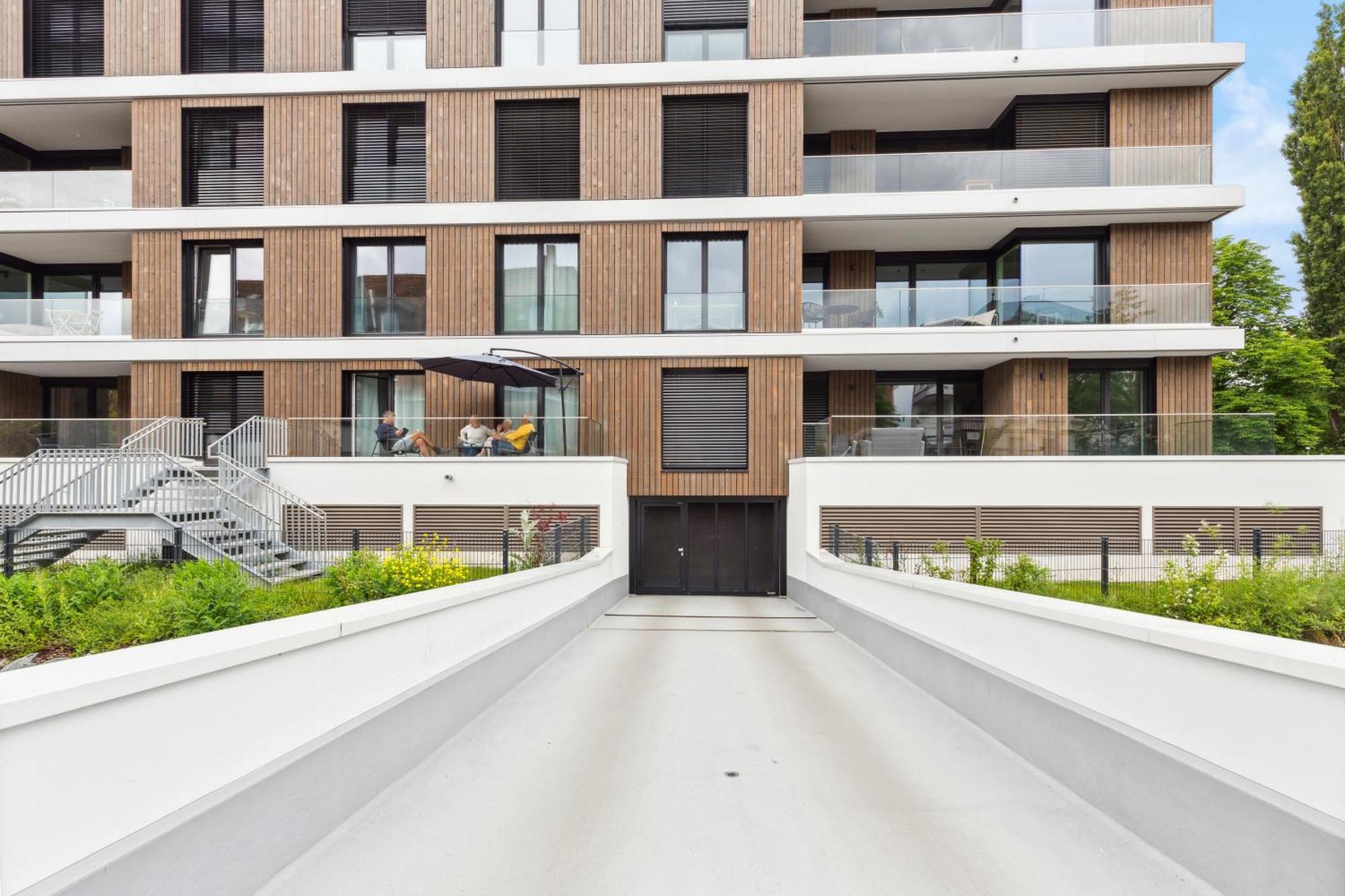 Sali Homes R4 - High-Quality Apartment With Terrace بايروث المظهر الخارجي الصورة